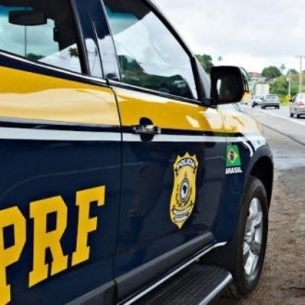 PRF reforça fiscalização e mira embriaguez ao volante em Goiás