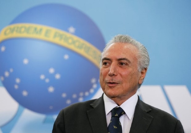 Temer diz que decisão sobre foro privilegiado cabe ao Legislativo