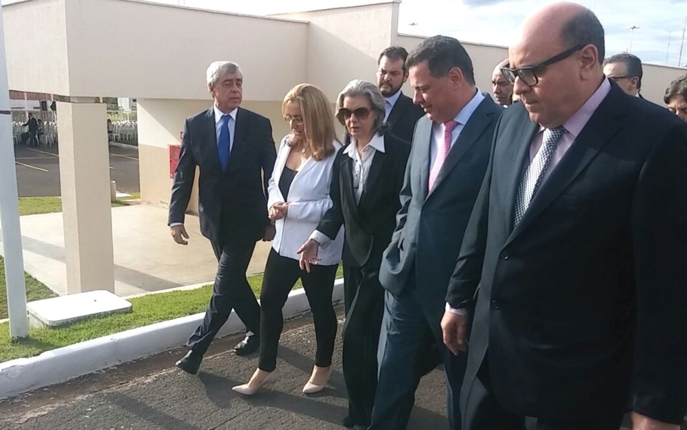Ministra Cármen Lúcia participa da inauguração de presídio de Formosa