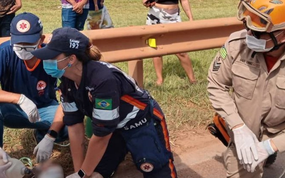 Após ser atropelada na BR-040, idosa morre
