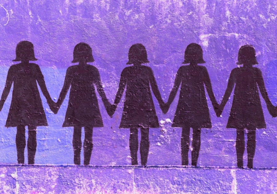 Federação de Ginecologia faz alerta sobre violência contra mulheres