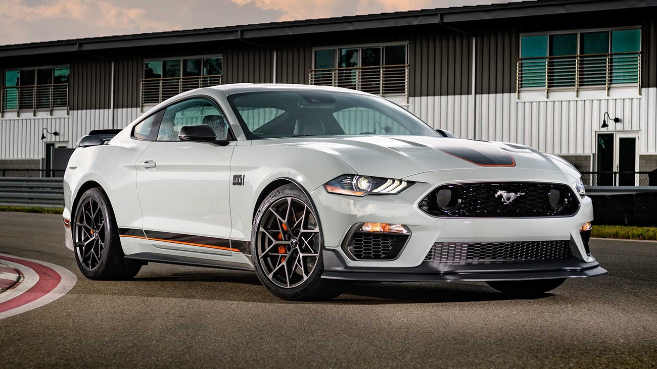 Ford Mustang revive o clássico Mach 1 com série especial de 480 cv