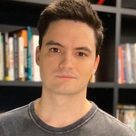 Felipe Neto é intimado após chamar Bolsonaro de genocida