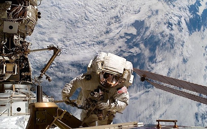 Assista ao vivo o primeiro passeio espacial feminino na Estação Espacial
