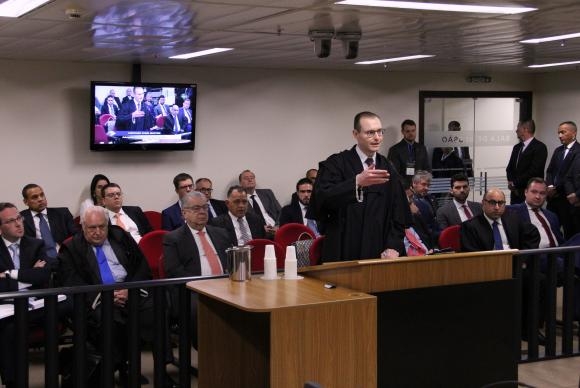 Defesa diz que houve cerceamento e pede nulidade de processo contra Lula