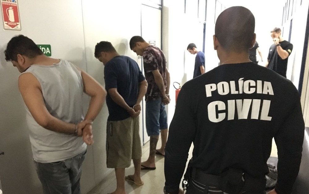 Operação cumpre 18 mandados de prisão contra suspeitos de participação em 15 mortes na Grande Goiânia