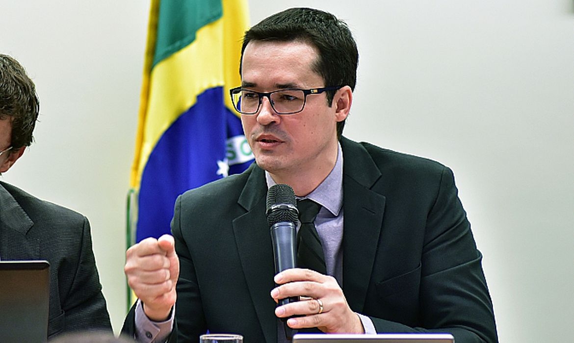 TCU manda procuradores devolverem R$ 2,5 milhões; Dallagnol pode ficar inelegível