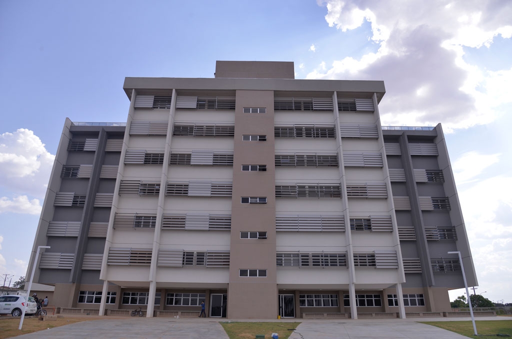 Prefeitura de Aparecida suspende funcionamento administrativo por 30 dias