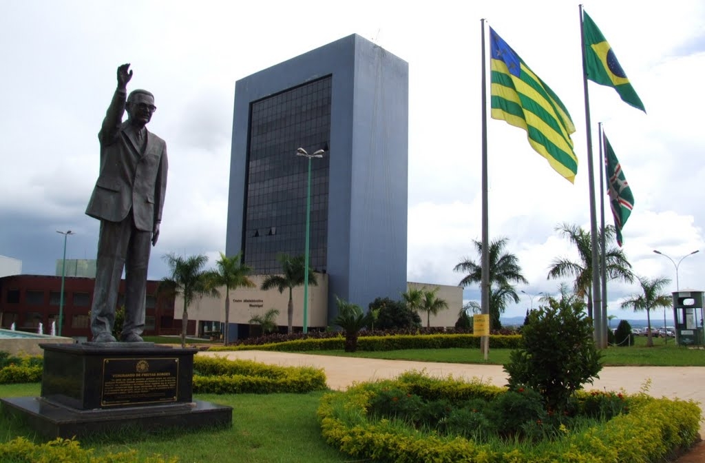 Mais de 1.000 vagas para negociar dividas de forma gratuita em Goiânia estão abertas