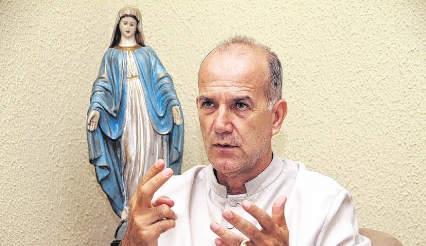 Festa intitulada “o maior evento de sexo do Estado de Goiás” causa polêmica