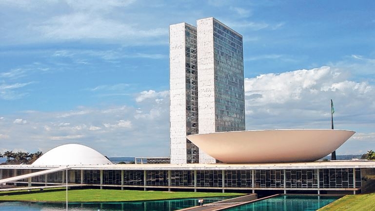 Congresso tem que trabalhar