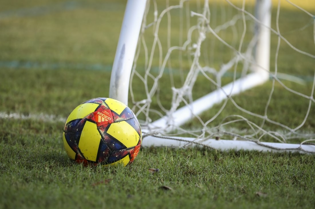 Atleta atuante no Premier League é preso sob acusação de pedofilia
