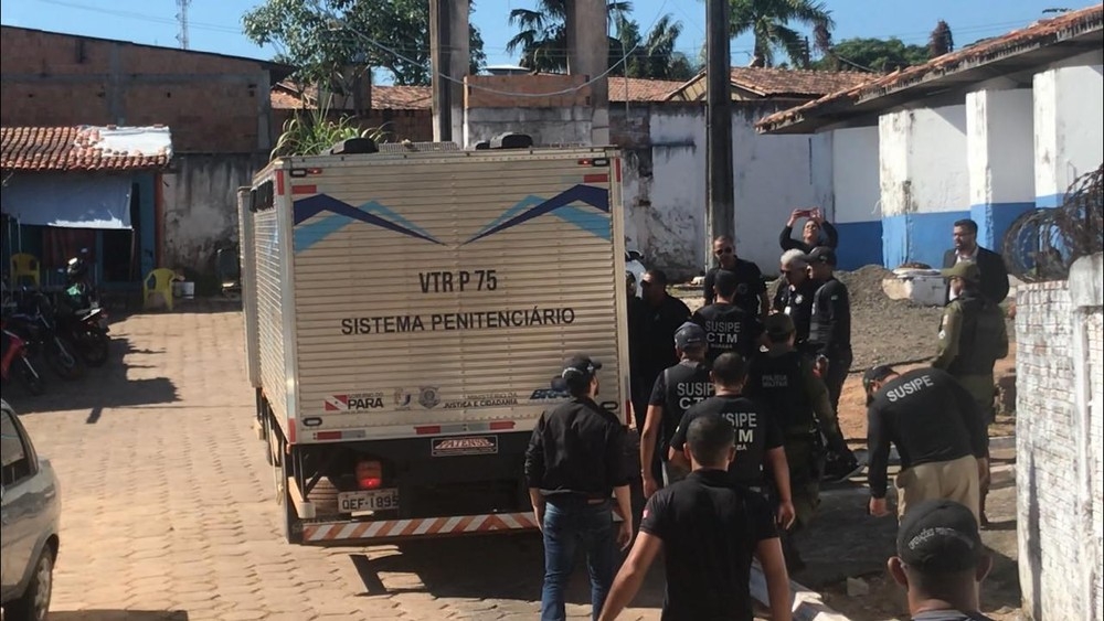 22 presos são indiciados pela morte de quatro detentos que eram transferidos, após massacre em presídio