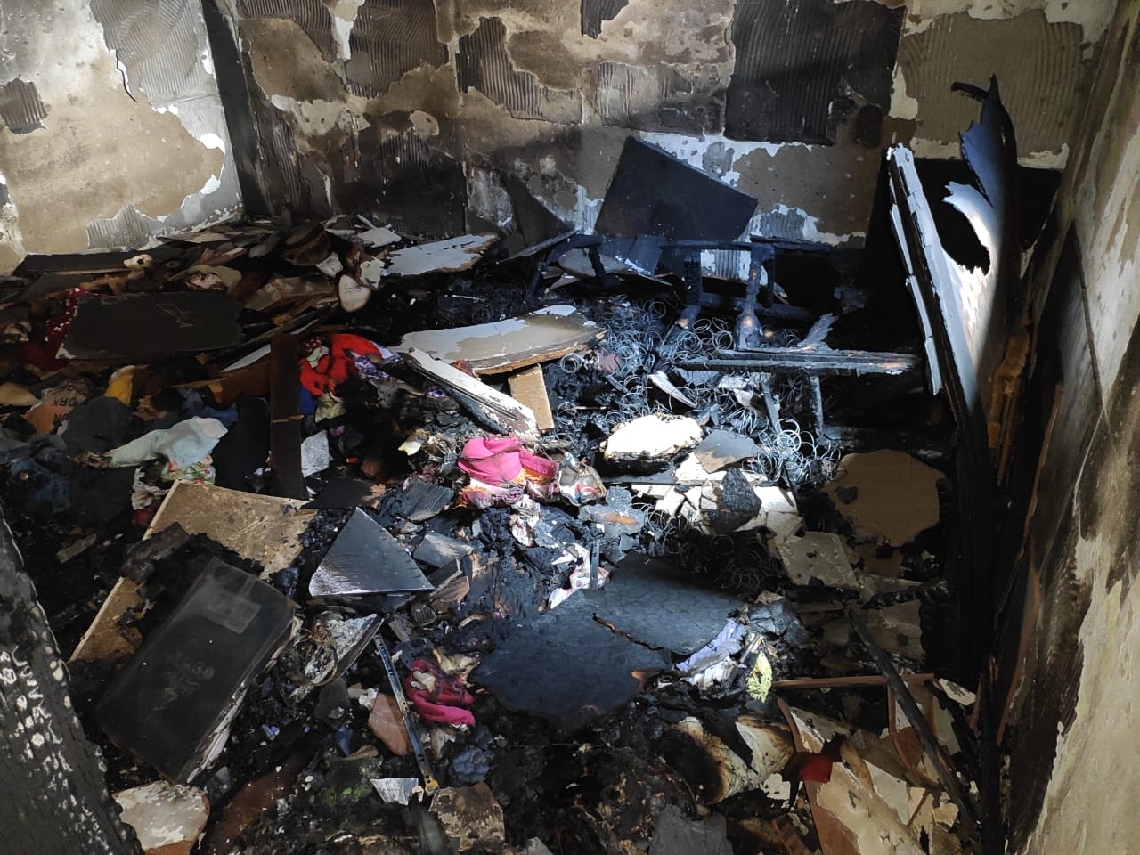 Mãe e filhos são vítimas de incêndio criminoso em Goiânia