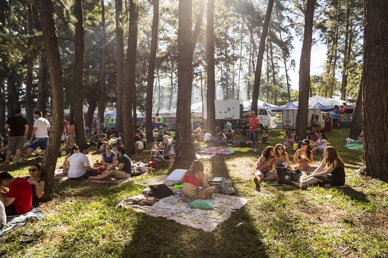 Sábado é dia de piquenique no Parque Botafogo