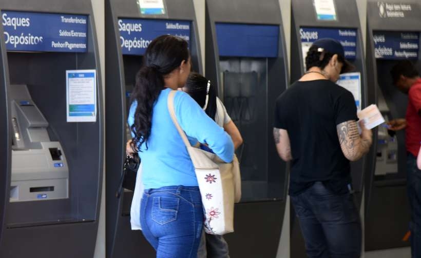 PIS: Saques começam  em agosto