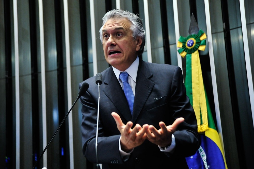 Em seu Twitter, Caiado relata quadro de embolia pulmonar