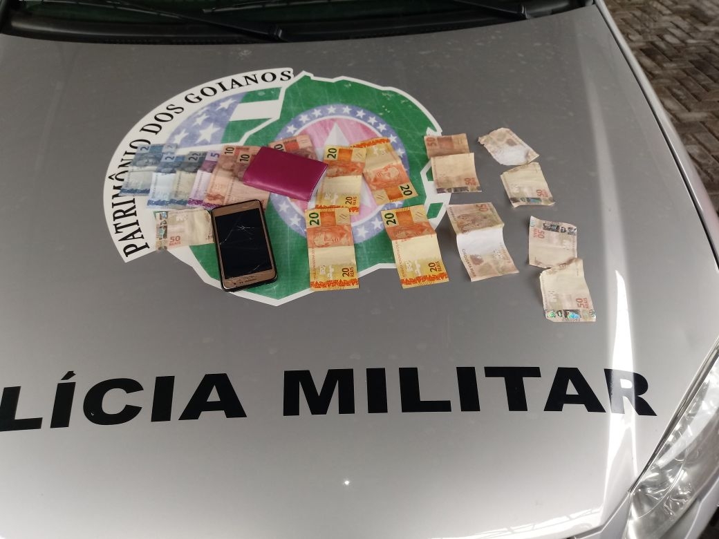 Jovem é preso suspeito de tentar usar dinheiro falso em shopping