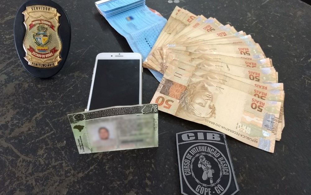 Foragido da Justiça tenta subornar agentes prisionais com R$ 30 mil
