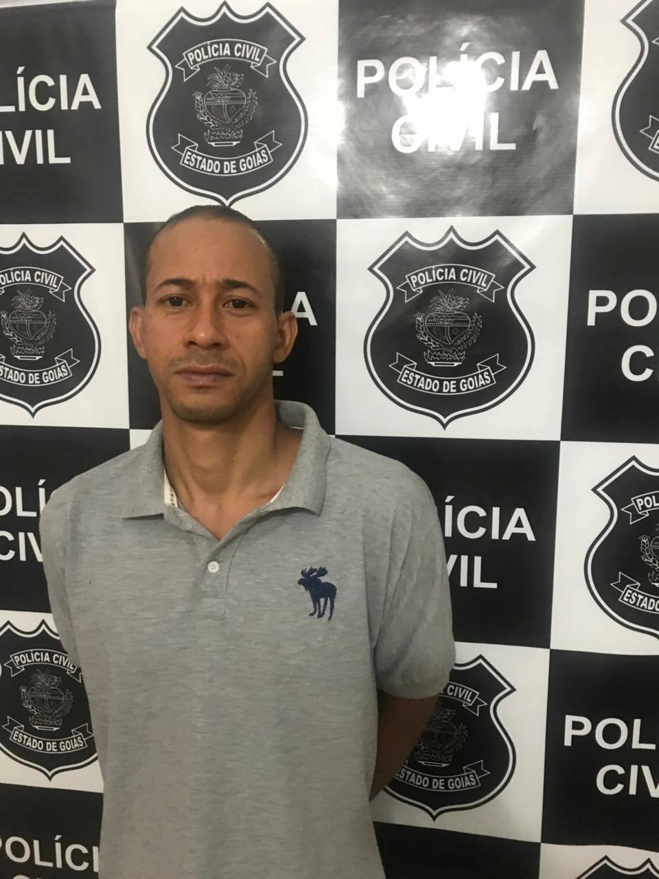 Polícia prende homem que ao furtar casas defecava no local