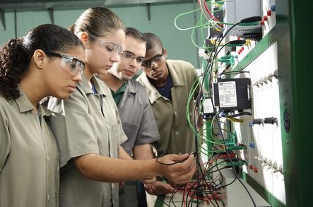 MEC prorroga prazo de inscrições para cursos técnicos do Pronatec