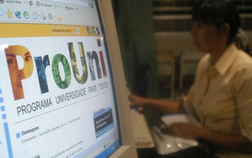 Prazo para comprovação de dados do ProUni termina nesta terça