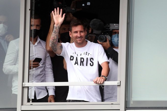 Com vídeo, PSG anuncia a contratação de Lionel Messi; Neymar dá as boas-vindas