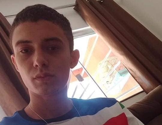 Jovem é morto a tiros em Caldas Novas