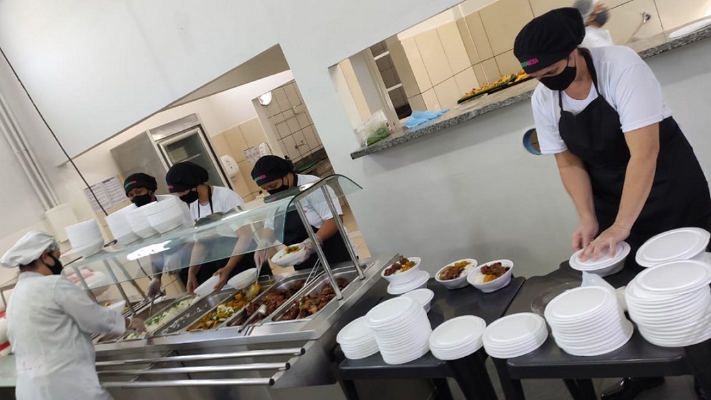 Restaurante do Bem de Minaçu é reaberto