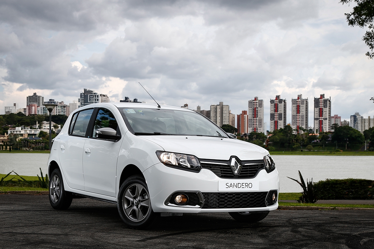 Renault Sandero conquista o quarto lugar em vendas no mês de março