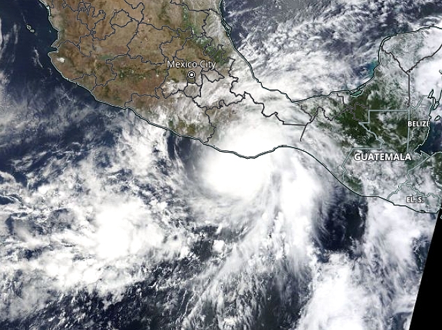 Furacão no México deixa 11 mortos e 33 desaparecidos