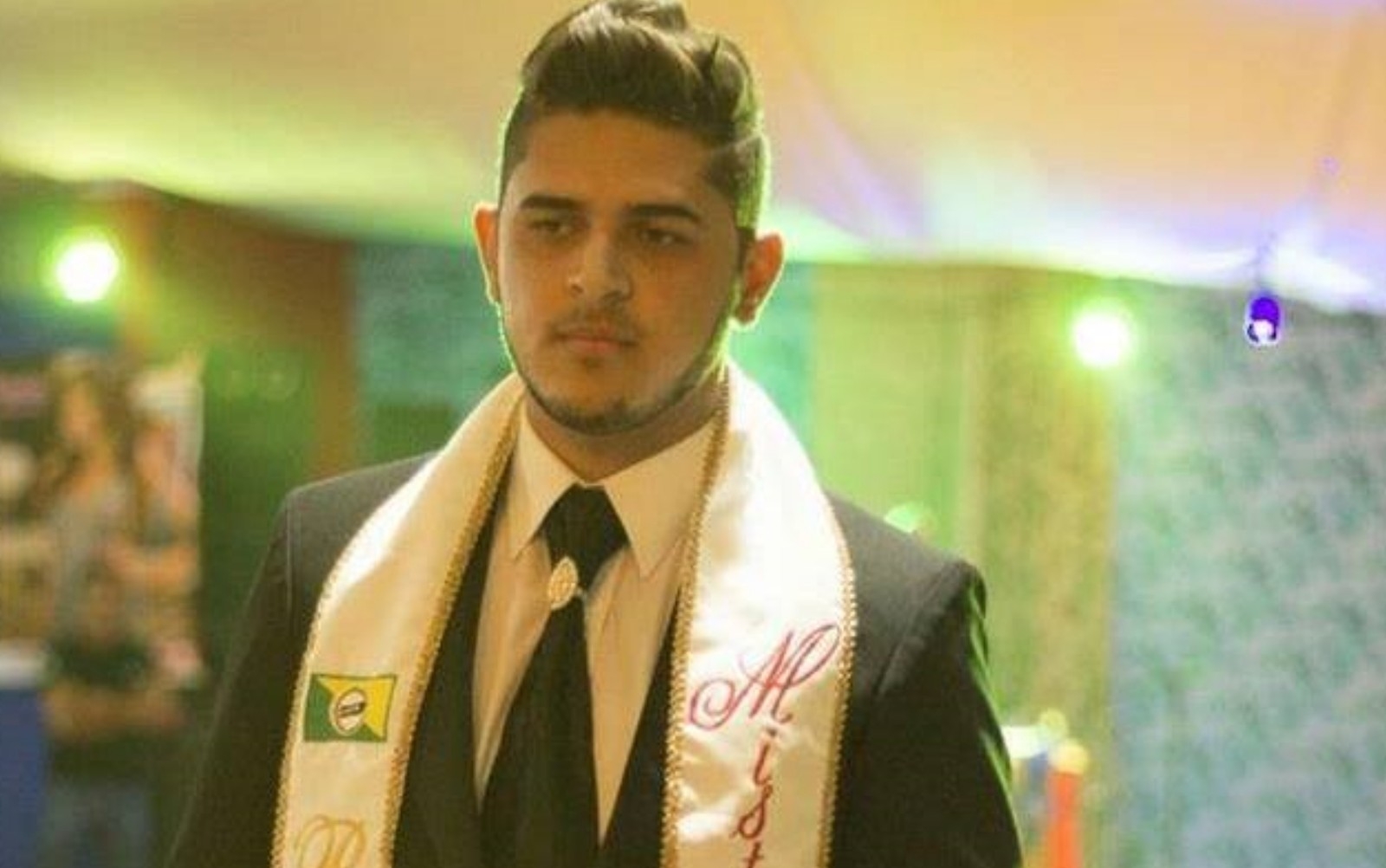 Modelo e jogador de pôquer foi encontrado morto dentro do carro, em Goiânia