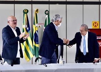 Ministro confirma recursos para garantir segurança às escolas durante retorno das aulas presenciais