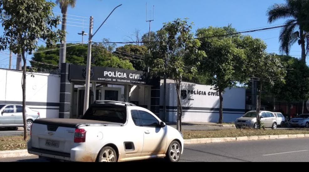 PC prende dois servidores estaduais por falsificação de documentos públicos