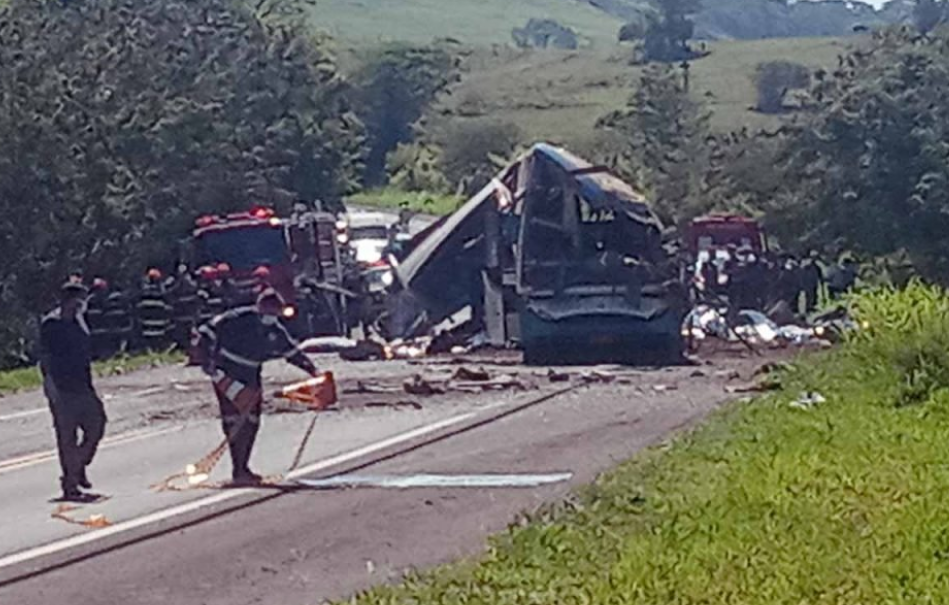 Sobrevivente de acidente em São Paulo, conta que presenciou o momento do impacto
