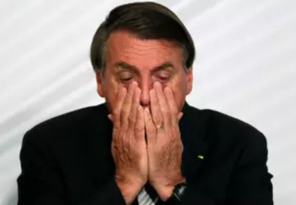 Bolsonaro afirma: “imprensa é o maior problema do Brasil”