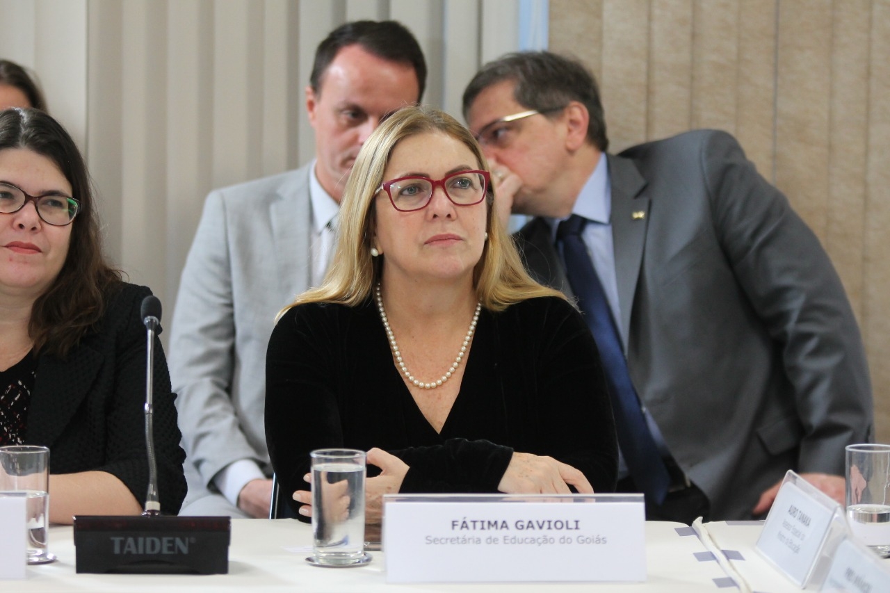 Secretária de Educação, Fátima Gavioli testa positivo para covid-19
