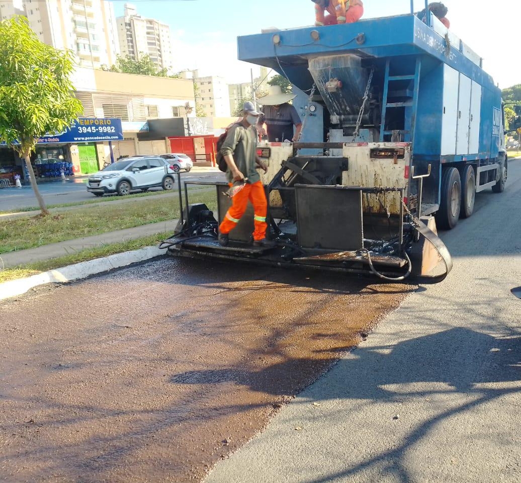 Mais de 20 bairros recebem serviços de infraestrutura nesta terça-feira, em Goiânia