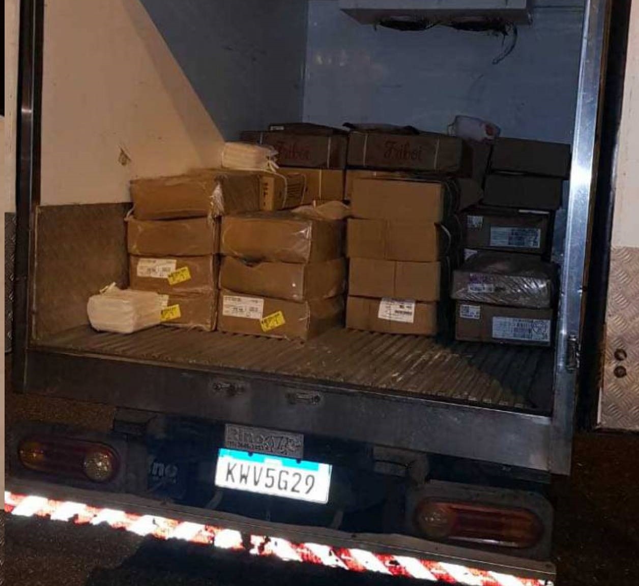Quadrilha liderada por cabo da Marinha que furtava alimentos é presa