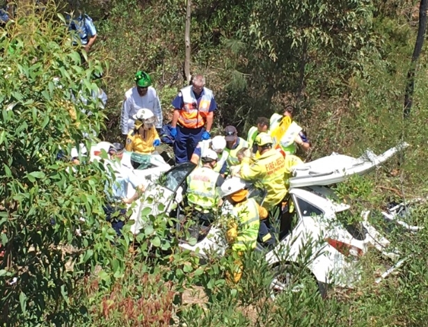 Pai contrata helicóptero e salva filho após acidente