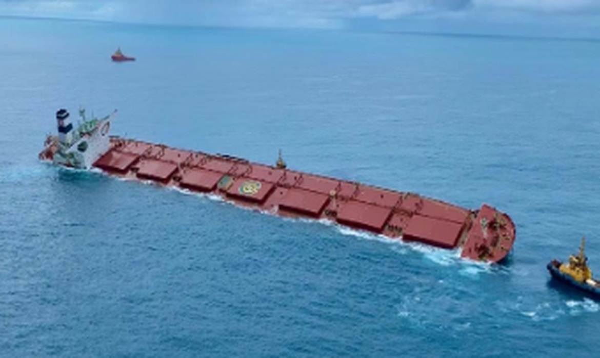 Navio que levava minério da Vale para China será afundado