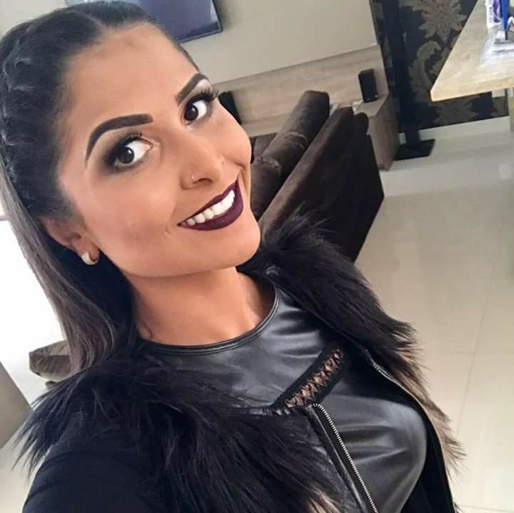 Parentes acham inacreditável suicídio de jovem por causa de arquiteta