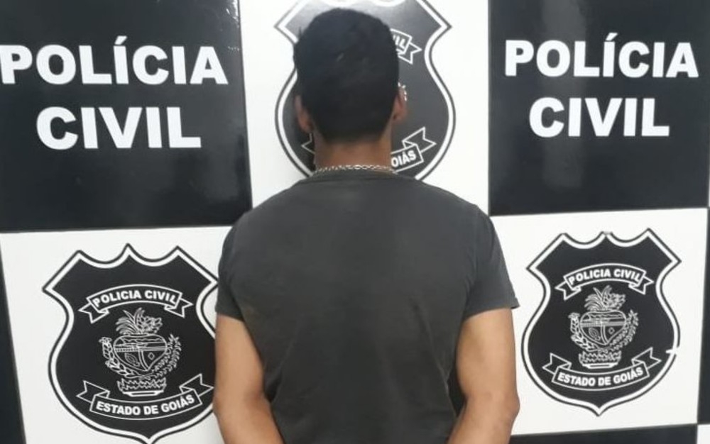 Homem é preso acusado de perseguir e estuprar mulher na casa dela