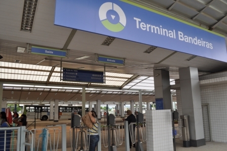 PM prende homem por assédio sexual dentro de ônibus em Goiânia