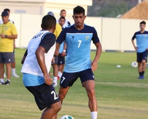 Pedro Junior estreia nos Emirados Árabes nesta quinta