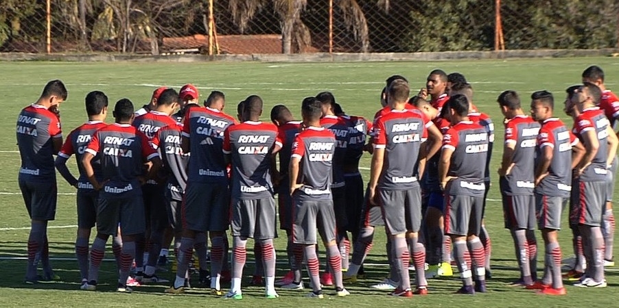 Para se aproximar do G-4, Vila Nova visita o Paysandu