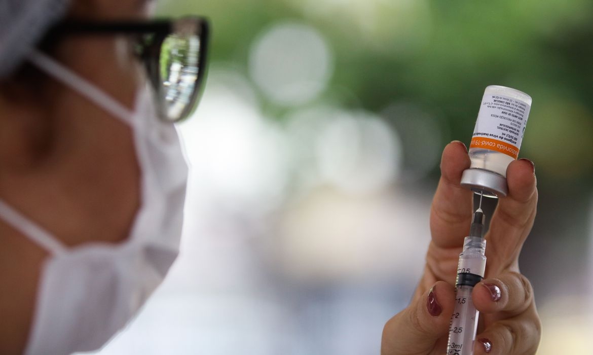 Goiás sobe sete posições em ranking de vacinação após sensibilização de prefeituras