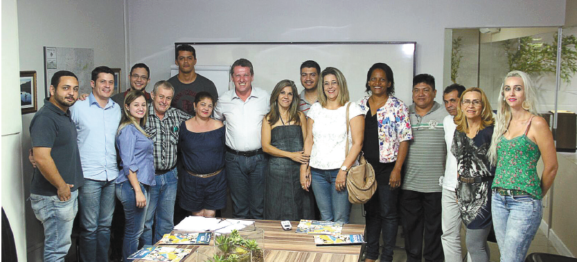 Vecci destaca necessidade de consultar a população para elaborar propostas