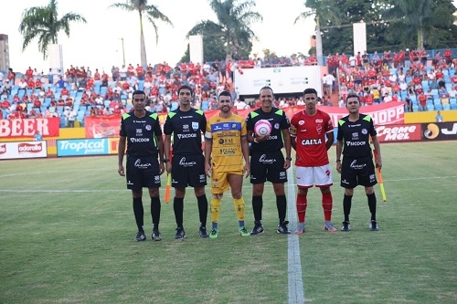 Vila Nova estreia com empate diante do Iporá