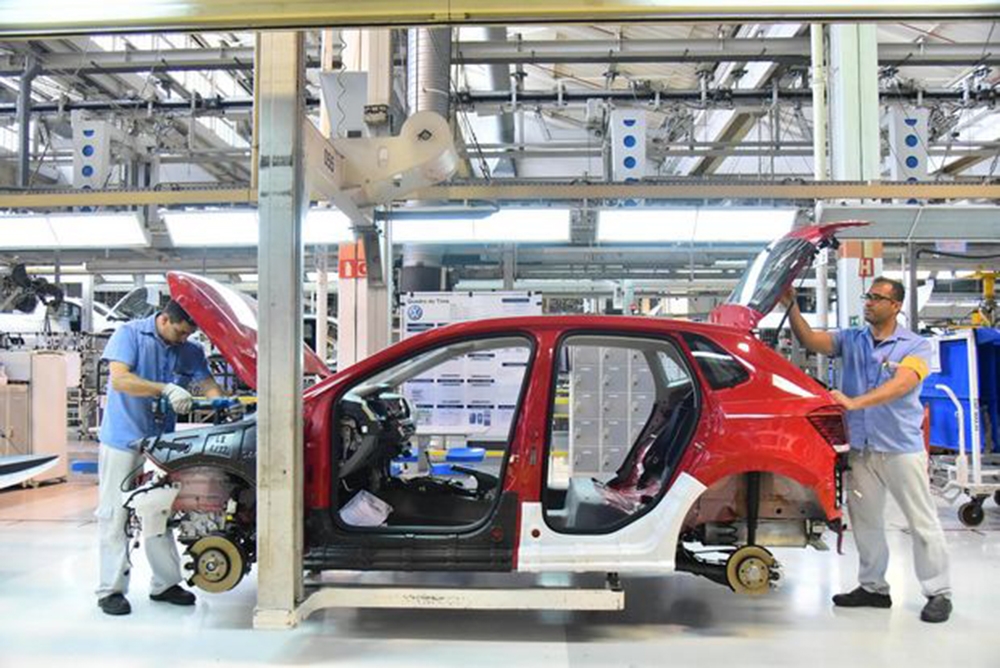 Volkswagen investe R$ 2,6 bilhões para fabricar os novos modelos Polo e Virtus